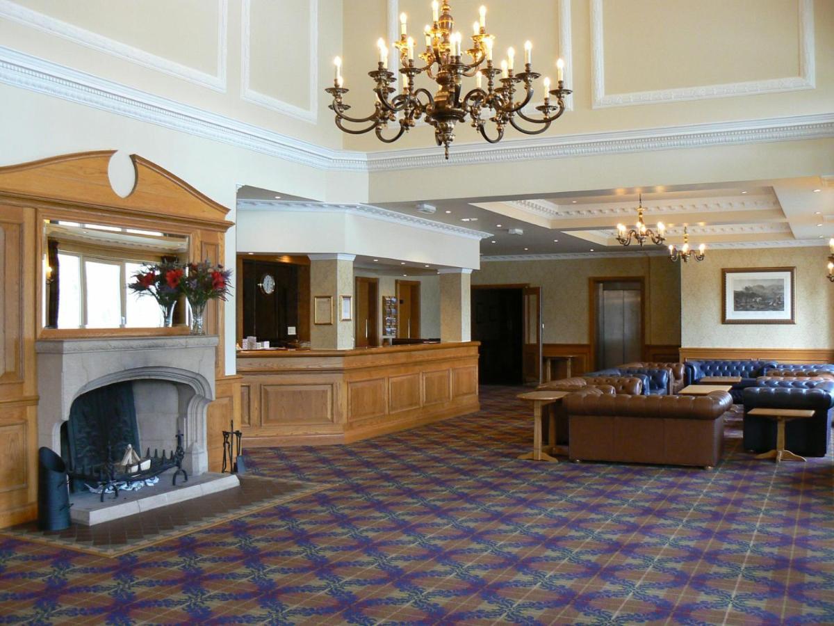 Loch Tummel Hotel Tummel Bridge Esterno foto